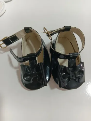 Sapatinho bebê menina preto tam 14
