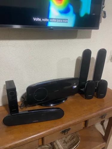 Home theater Samsung xq 100 e caixas de som