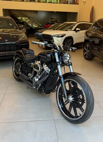 Harley-Davidson Breakout 114