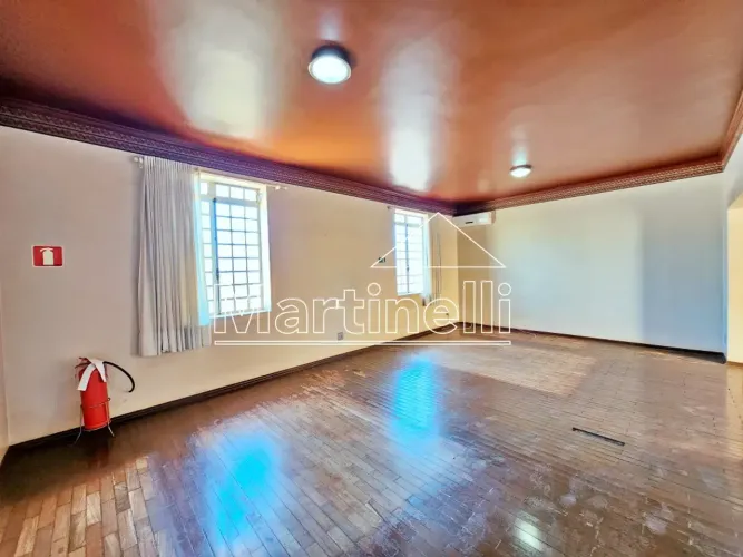 Sobrado residencial / comercial para locação no Bairro Alto da Boa Vista, próximo à Avenid