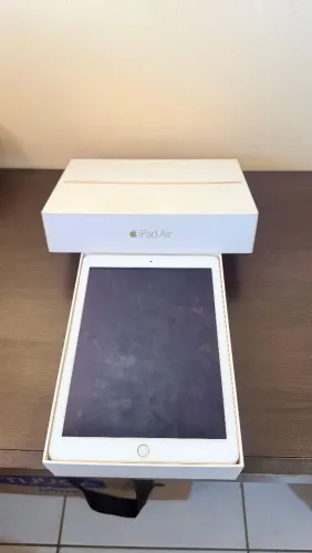 iPad Air 2 Apple 128GB Wi-Fi - Dourado (Com Caixa)