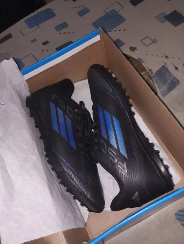 CHUTEIRA - ADIDAS F50