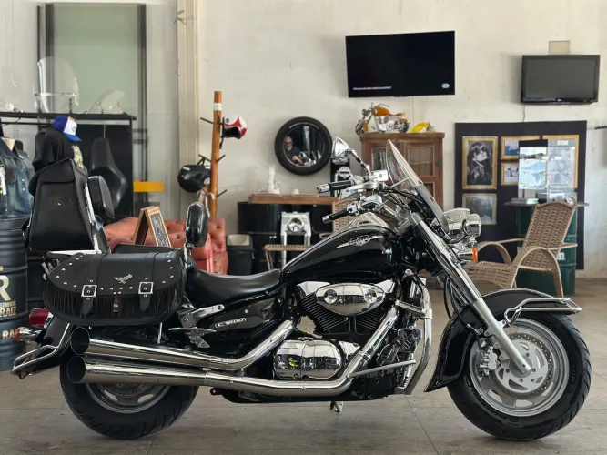 Suzuki Boulevard C1500 2009 LEIA A DESCRIÇÃO!