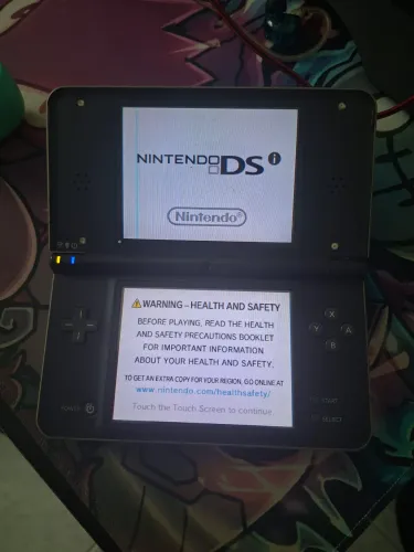 Nintendo DSi XL Usado