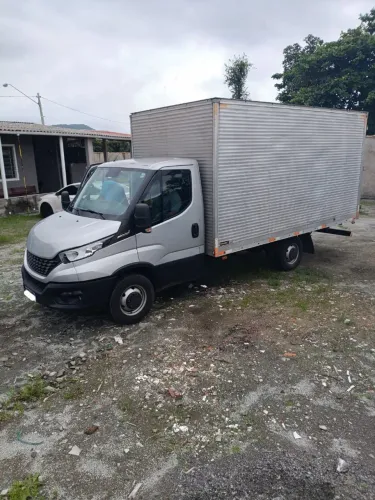 Carretos e mudanças