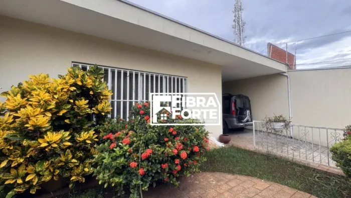 Casa à venda no bairro Jardim Chapadão em Campinas/SP.