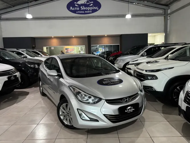 Hyundai Elantra GLS 2.0 16V Flex Aut. 2015