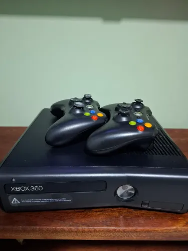 Xbox 360 Slim LEIA O ANUNCIO. 