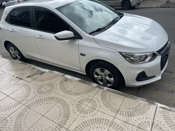 Chevrolet Onix Hatch 1.0 12V Flex Mec. 4P 2021