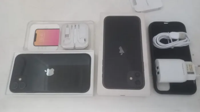 Apple iPhone 11. Completo. Seminovo