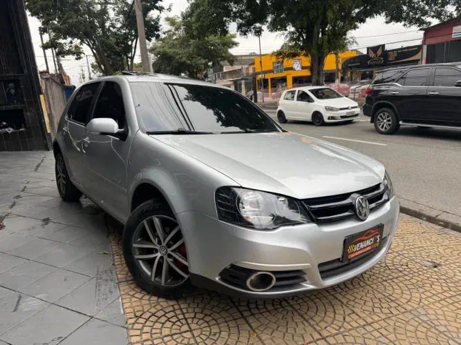 Volkswagen Golf Sportline 1.6 MI Total Flex 8V 4P 2012