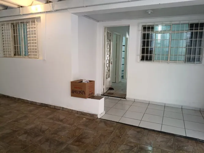 Casa p alojamento de empresa com vários quartos