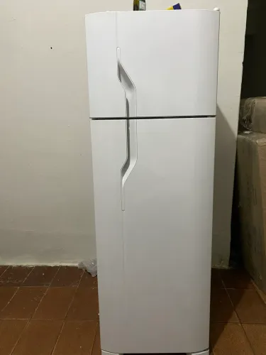 GELADEIRA frost free