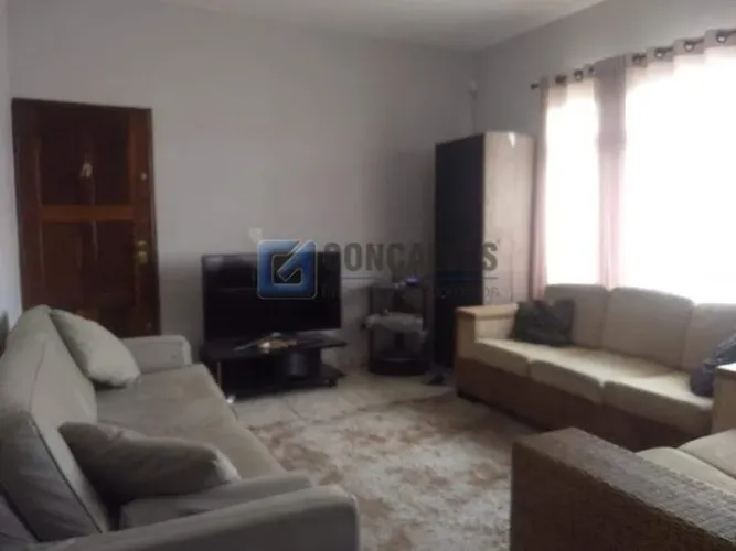 Sobrado residencial com 4 quartos em Nova Petrópolis, SBC - Venda R$ 950.000