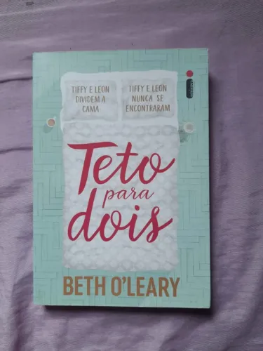 Livro- Teto para dois