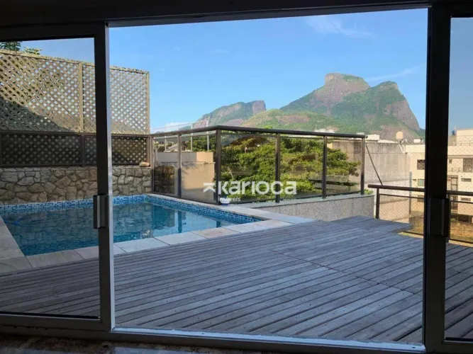 Cobertura com 3 dormitórios à venda, 436 m² por R$ 4.800.000 - Rua Coronel Euríco de Sousa