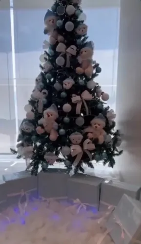 ÁRVORE DE NATAL LINDA E COMPLETA!