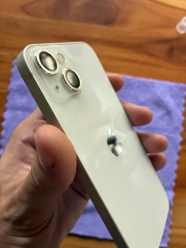 iPhone 13 128GB Branco | Muito conservado | Cabo incluso