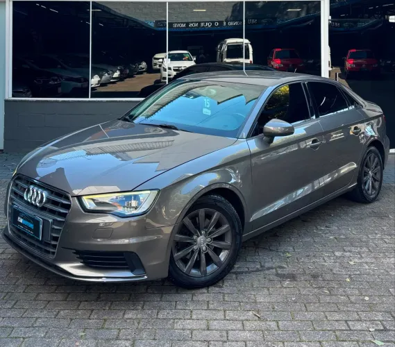 Audi A3 Sedan 1.4/ Attra. 16V TB FSI S-tronic 2015