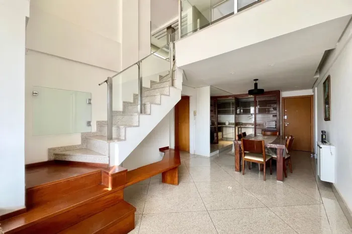 Apartamento à Venda - Santa Tereza, 3 Quartos, 200 m2