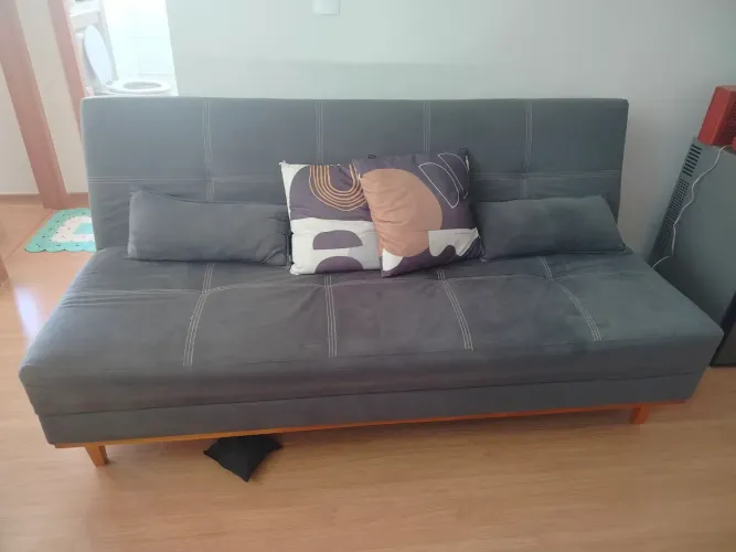 Sofá retrátil