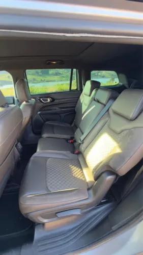 Jeep Commander Overland Hurric 2.0 4X4 TB AUT 2025