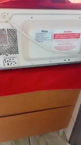 Microondas philco pme22 usado/ funcionando perfeitamente 