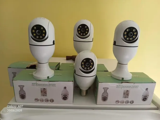 Vendo em perfeito estado 2 câmeras de seguranças cada um por 45,00