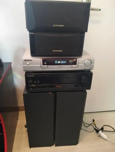 Vendo som completo Receiver Pioneer e cCD/DV Gradiente