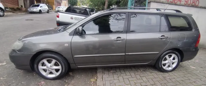 Toyota Corolla Fielder SW 1.8/1.8 XEI Flex Aut. 2005