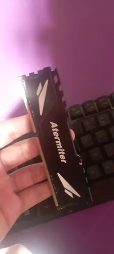Vendo memória ram 8gb ddr3 artemiter 2666mhz