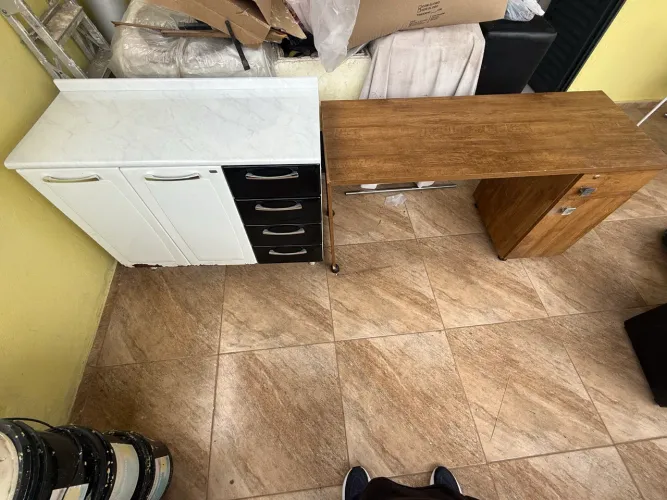 Preço de desapego, balcão de cozinha Itatiaia mais mesa.