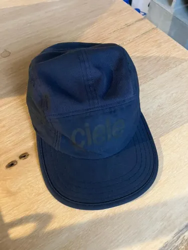Boné Ciele Athletics Azul Marinho