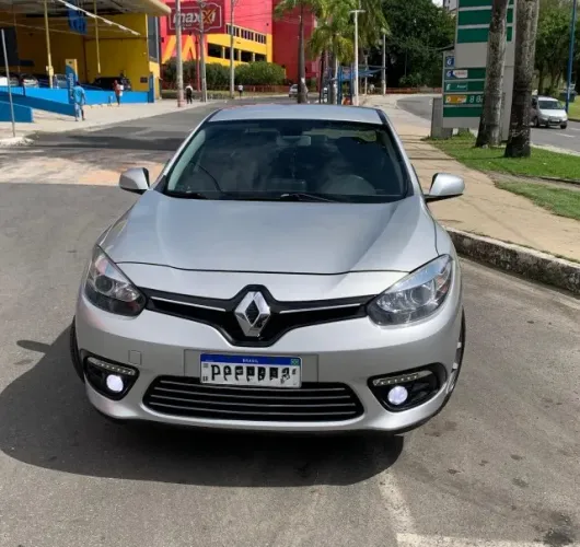 Renault Fluence Sed. Dynamique 2.0 16V Flex Aut. 2015