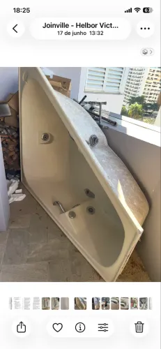 Vendo banheira com a bomba