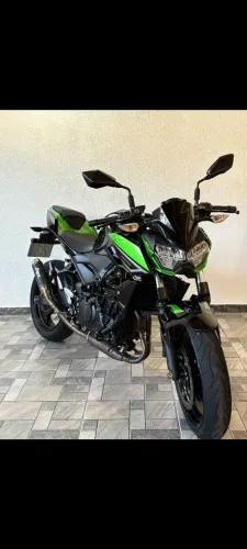 KAWASAKI Z400