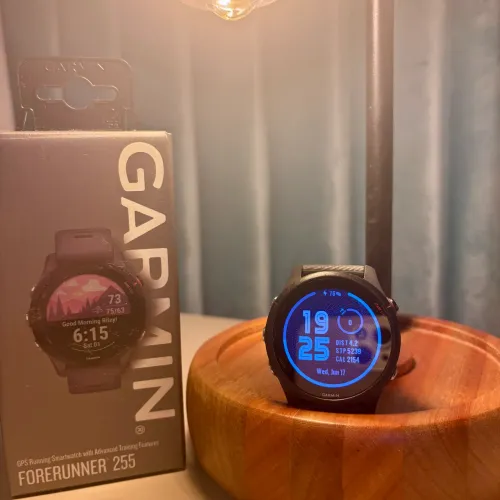 Garmin Forerunner 255 - Relógio GPS para corrida (ótimo estado)