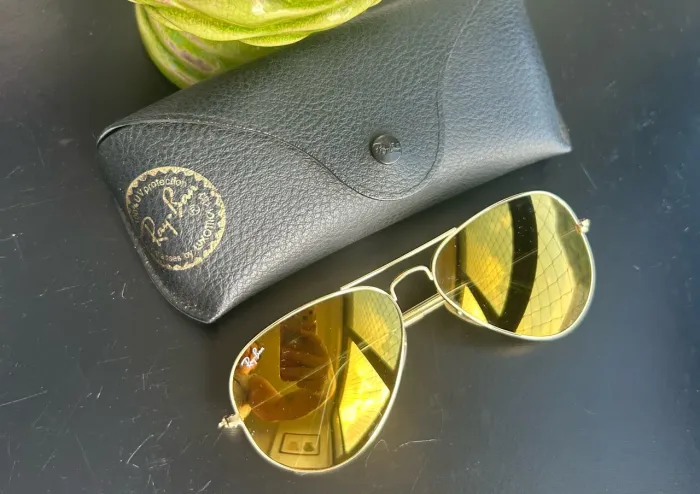 Óculos rayban dourado original