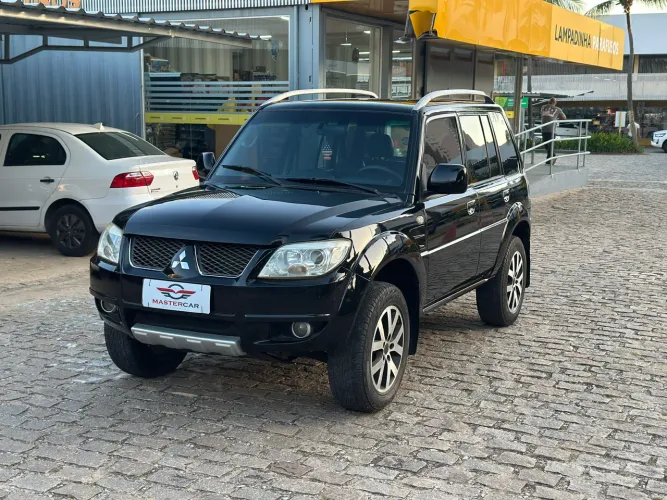 Mitsubishi Pajero TR4 2.0/ 2.0 Flex 16V 4X4 Aut. 2013