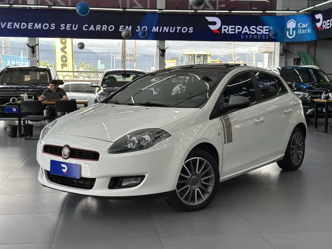 Fiat Bravo Sporting 1.8 Dualogic Flex 16V 5P 2014