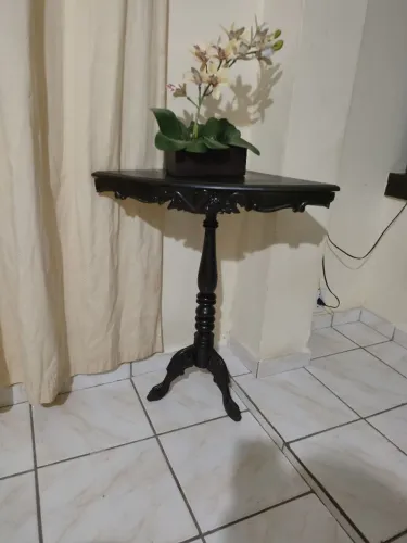 Mesa de canto madeira Jacarandá 