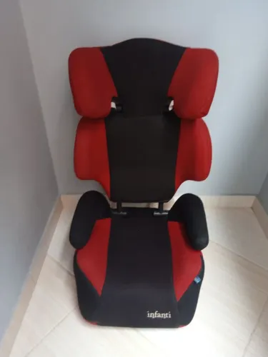 Vendo cadeirinha para carro