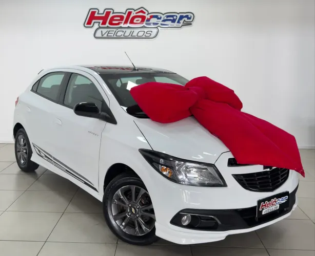 Chevrolet Onix Hatch Effect 1.4 8V Flex Power Mec. 4P 2015