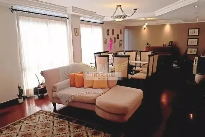 Apartamento com 4 Quartos para Alugar, 196m² - Vila Assunção, Santo André/SP.