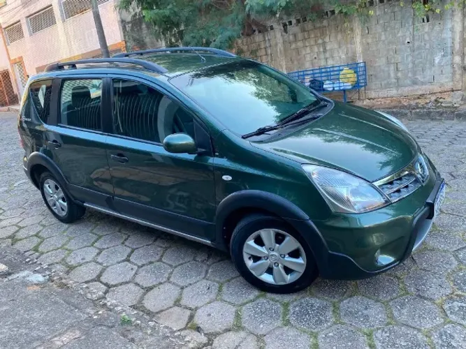 Nissan Livina X-gear Sl/X-gear 1.8 Flex F. Aut. 2012