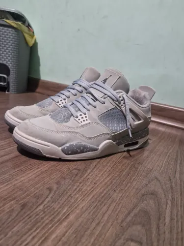 Jordan 4 primeira linha