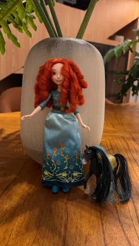 Boneca Merida Disney Valente Royal Shimmer Com Cavalo Angus - Perfeito Estado
