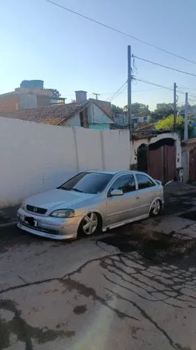 Chevrolet Astra 2.0/ CD/ Sunny/ GLS 2.0 8V 3P 2000