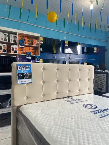 Cabeceira Quenn / 600