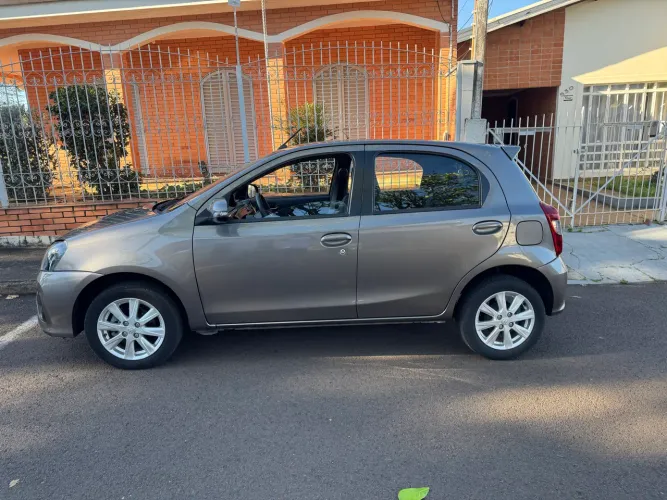 Toyota Etios X Plus 1.5 Flex 16V 5P Aut. 2020